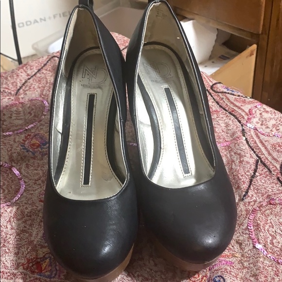 New Direction Platform Black stacks - Picture 3 of 6